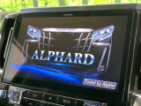 【BIG-X10インチナビ】人気の大画面BIG-Xナビを装備。専用設計で車内の雰囲気にマッチ!ナビ利用時のマップ表示は見やすく、テレビやDVDは臨場感がアップ!いつものドライブがグッと楽しくなります♪