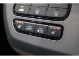 シートヒーター装備付き車!!座席に埋め込まれた電熱線によりシートを暖めることが出来る装備で、温められたシートは、寒い冬には最適です!!