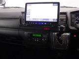 見方が分からないときは、どんなことでも中古車選びのプロであるスタッフにおたずねください。