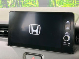 【9インチ ホンダコネクトディスプレイ】視認性の高い大画面ディスプレイでナビの使用や、お持ちのスマートフォンと連携したbluetoothでの音楽再生が可能です♪