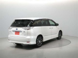 ご覧の車両以外にも多数のU-Carを展示販売しております。