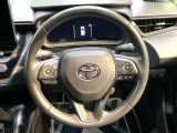 【純正革巻きステアリング】上質な革を使用することで、手にしっかり馴染みとても運転しやすいハンドルです♪
