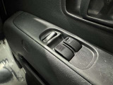 運転席から操作可能なパワーウィンドウ!