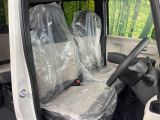 もちろん車内はキレイです♪よりクリーンな状態をキープしたいお客様には『ナノゾーンコート』がおすすめ!新型コロナウイルス対策や、除菌・消臭に効果を発揮し多くの方にご好評いただいております。