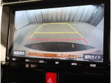 バックモニター付きです。
