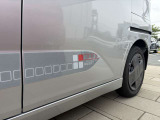 こちらの車両はかどまる四角アクセントパック(エクステリアデザインオプション)を装着しております
