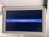 【フリップダウンモニター】大画面モニターで後席でもエンタメをお楽しみいただけます。小さなお子様にも大人気の装備です♪
