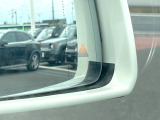 ●ブラインドアシストセンサー:視角からの車を感知し、ドライバーが車線変更を行う際に、警告音と共に注意を促してくれる安全支援機能です!