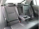 【セカンドシート】後席もゆったり快適な空間でドライブを楽しめます。