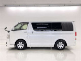 スライドドア開口部が広く荷物の出し入れがスムーズにできます。
