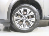 タイヤサイズは【235/60R18】です☆
