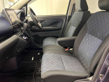 【車内ルームクリーニング済】専門スタッフにより車内はきれいにルームクリーニングを行っております。