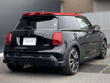 MINI正規販売店のお車は、全てのお車にMINI認定中古車の保証書が発行されます。保障約款もございますので保障内容が明確でございます。お客様にご安心してお乗り頂けますよう、全力でお客様をサポート致します。