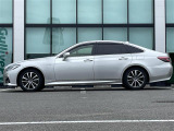 店舗にて現車の確認もいただけますので、お電話で在庫のご確認の上是非ご来店くださいませ!!!