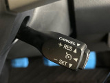 【クルーズコントロール】高速道路もラクラク走行。アクセルを離しても一定速度で走行ができ、長距離運転時の負担を軽減!加速・減速も簡単なスイッチ操作で調整できます。