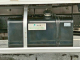 燃料タンクは150Lです。