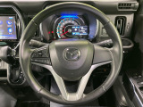 【純正革巻きステアリング】上質な革を使用することで、手にしっかり馴染みとても運転しやすいハンドルです♪