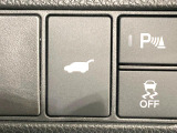 【パワーバックドア】スマートキーや運転席のボタンを押すだけでリアゲートが自動で開閉します!荷物を持っている時や、高い位置にあるバックドアを閉める際に便利な機能です♪