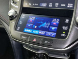 左右独立温度コントロールフルオートエアコンです。運転席、助手席それぞれで独立して温度設定ができます。冷え性の方が乗っても安心ですね♪