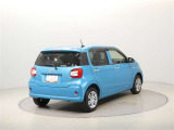 U-Carの販売だけでなく自動車保険、携帯電話の販売も行っております。