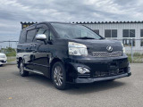 ヴォクシー 2.0 ZS 煌III 4WD ナビ・バックカメラ・両側パワースライド