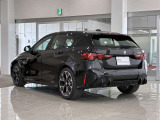 BMWを熟知したメカニックよる100項目の納車前点検☆ドイツ本国と同様の教育・訓練を受けたBMW専門メカニックが100項目にも上るポイントを徹底的にチェックいたします。