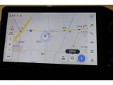 ディスプレイオーディオを装備。スマホとクルマをつなぐことで、これまでのナビに加えて、いろんなサービスが楽しめます。