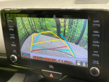 【バックカメラ】駐車時に後方がリアルタイム映像で確認できます。大型商業施設や立体駐車場での駐車時や、夜間のバック時に大活躍!運転スキルに関わらず、今や必須となった装備のひとつです!