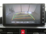 バックガイドモニターで、後方を確認しながら安心して駐車することができます。運転初心者も熟練者も必須の機能ですよ!