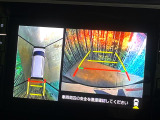 【パノラマモニター】専用のカメラにより、上から見下ろしたような視点で360度クルマの周囲を確認することができます☆死角部分も確認しやすく、狭い場所での切り返しや駐車もスムーズに行えます。