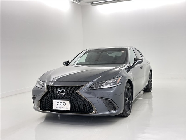 ES 300h Fスポーツ 