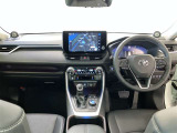 この車で色んな場所へドライブに出かけてみませんか。