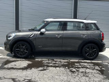 お車の買取査定も行っております。お気軽にお申し付けください