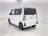 軽自動車は燃費も良くて経済的♪小さなボディで運転しやすい!細い道だってラクラク運転♪