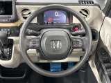 【ステアリングスイッチ】運転中、前方から目線をそらすことなく、オーディオ等の操作が可能な便利機能!安心&快適なドライブを演出してくれます♪