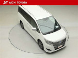 両側パワースライドドア付きだから、狭い駐車スペースなどでの乗り降りラクラク♪小さなお子さまのいるご家庭には嬉しい装備です。
