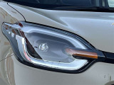 Bi-Beam LEDヘッドランプ+LEDターンランプ+LEDクリアランスランプ 少ない電力で明るく照らします☆彡