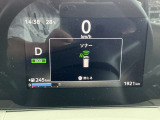 前後のソナーで障害物を検知して踏み間違い防止します