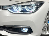 ●LEDヘッドライト:夜間走行時も良好な視界を確保し安心して運転できる高輝度LEDヘッドライトを装備!点灯速度が早く、消費電力も抑えられています。
