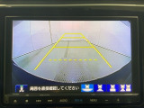 リアカメラ付で、後方をナビ画面で確認。車庫入れも安心です。もちろん、バックギアと連動しています。