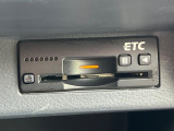 【ETC】高速道路の料金所をストレスなく通過!話題のスポットやサービスエリアに多い「スマートIC」利用時は必須のアイテムです。当店でセットアップを実施、ご納車当日からすぐにご利用いただけます!