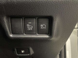 【オートマチックハイビーム】ハイビームとロービームを自動で変更し夜間の運転をサポートしてくれます。