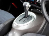 トルク特性に優れたHR15DEエンジンと、広い変速比幅を持つエクストロニックCVT!
