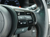 ◆アダプティブクルーズコントロール◆予め設定した車速内でクルマが自動的に加減速。前走車との適切な車間距離を維持しながら追従走行します。【LKAS】車線維持支援システムでステアリング操作を支援。