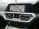 ◆iDriveを装備。操作系統をディスプレイから独立させることで、人間工学に基づいた最適な運転環境を実現しております。◆