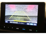 バックカメラが装備されており、後方の安全確認はもちろんのこと狭い場所での駐車や雨の日・夜間など視界の悪いコンディションでのストレスの軽減にもなります!