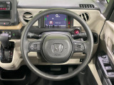 【ステアリングスイッチ】運転中、前方から目線をそらすことなく、オーディオ等の操作が可能な便利機能!安心&快適なドライブを演出してくれます♪