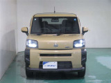 明度の高いLEDヘッドライトで、夜間の運転も安心です。