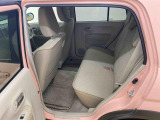 お車の状態をしっかりとお伝えするために1台の車両に付き40枚以上の画像を用意しております。外装はもちろん、室内の装備やお車の特徴などごらんください。