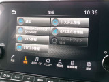 メモリーナビです。Bluetoothで好きな音楽を聴く事ができるので、ドライブがひときわ楽しくなっちゃいますね♪NISSAN CONNECTも利用出来ます。